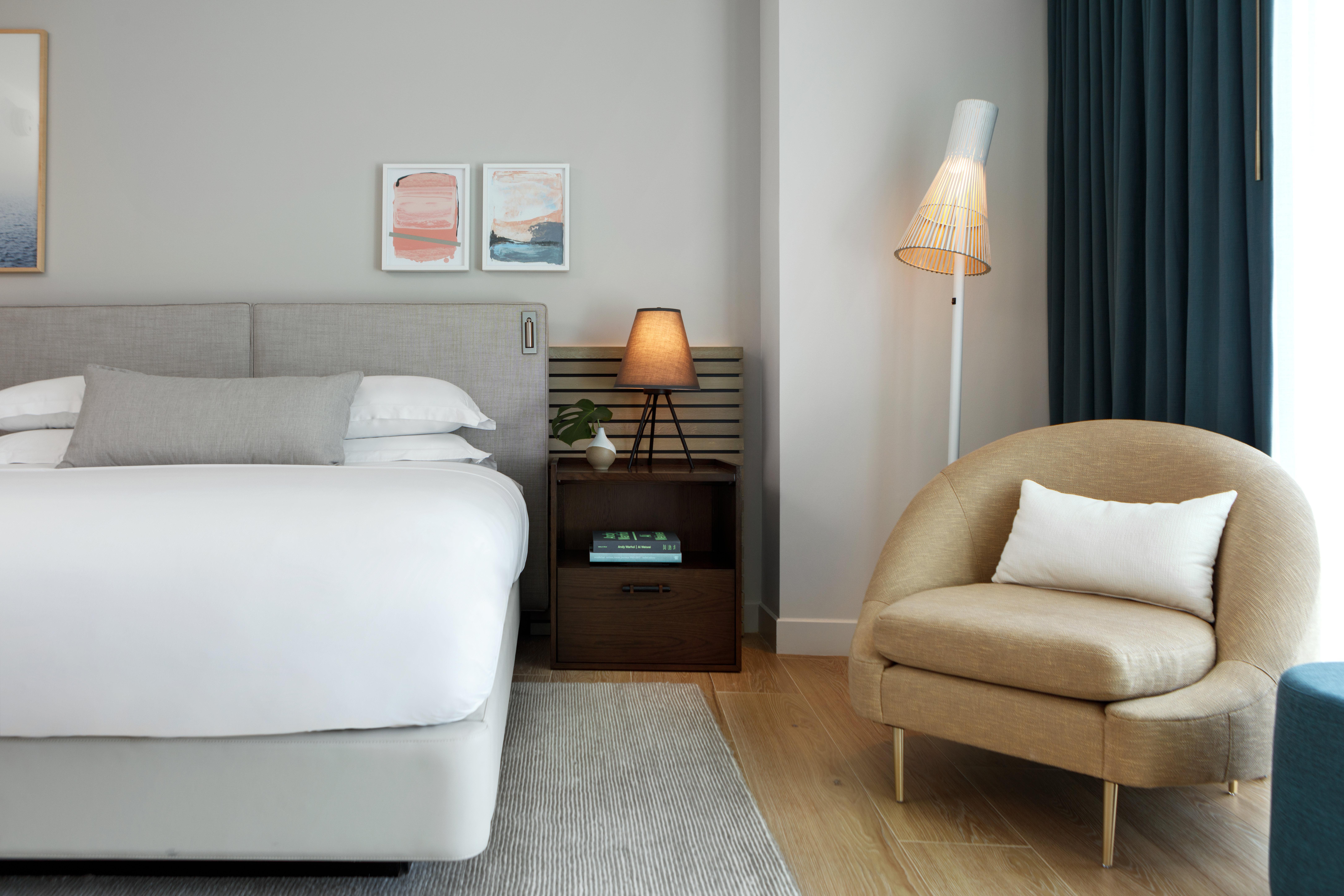 Kimpton Epic Hotel By Ihg Маямі Екстер'єр фото A bedroom at the London Edition