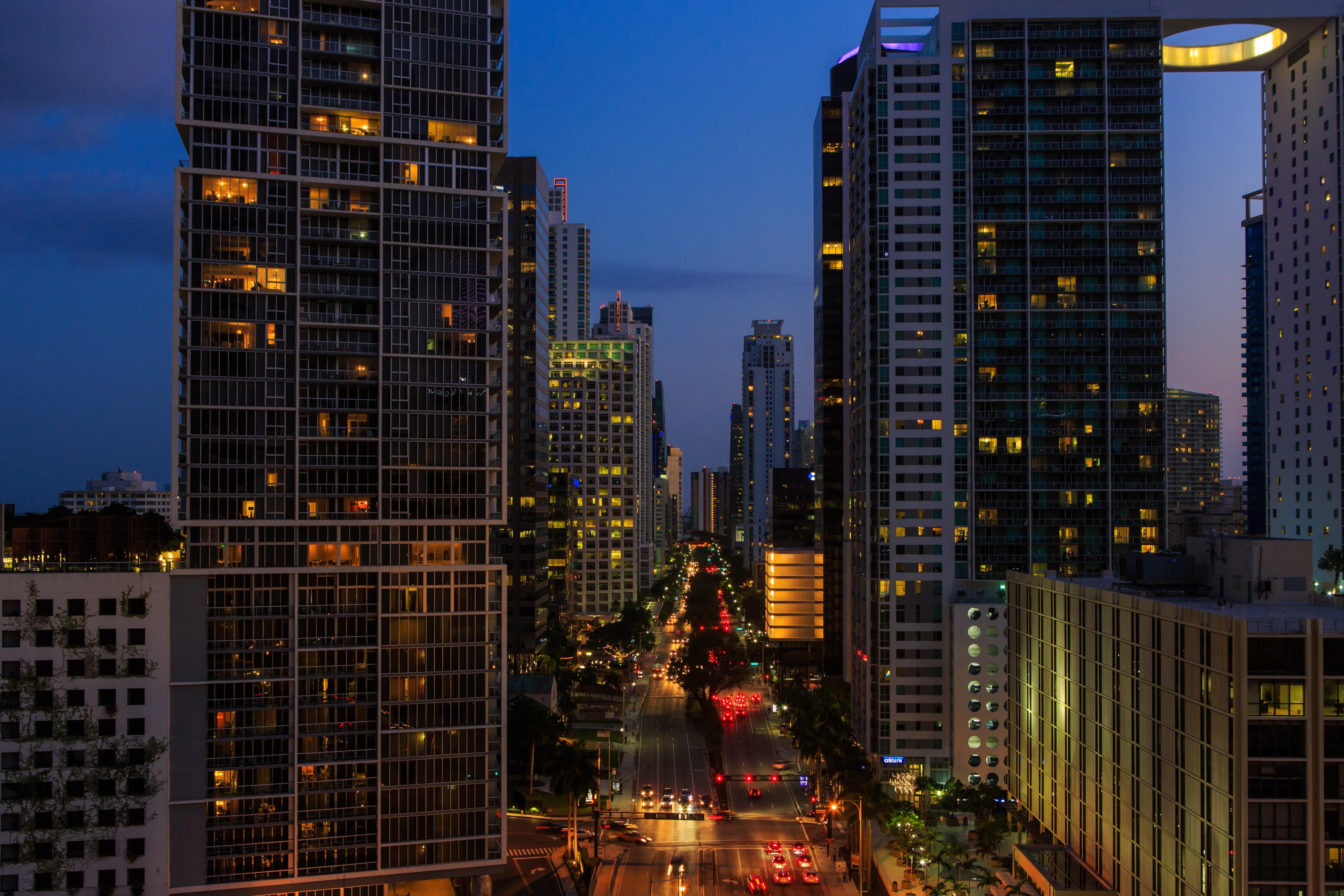 Kimpton Epic Hotel By Ihg Маямі Екстер'єр фото Residential buildings in the district